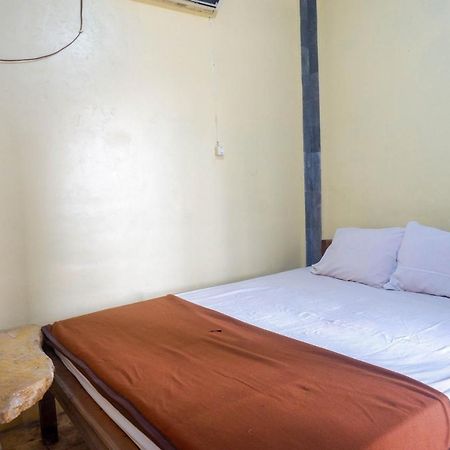 Hotel Kampoeng Drini Redpartner Brono Extérieur photo