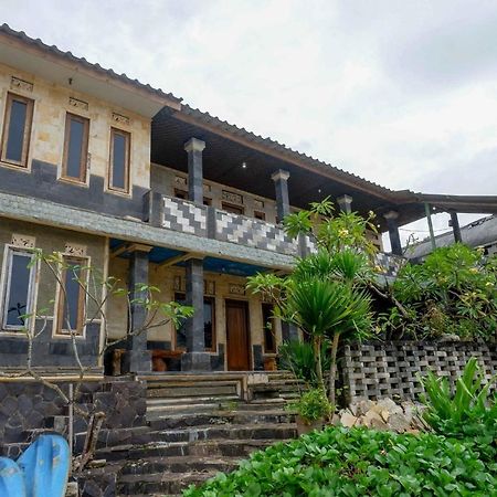 Hotel Kampoeng Drini Redpartner Brono Extérieur photo