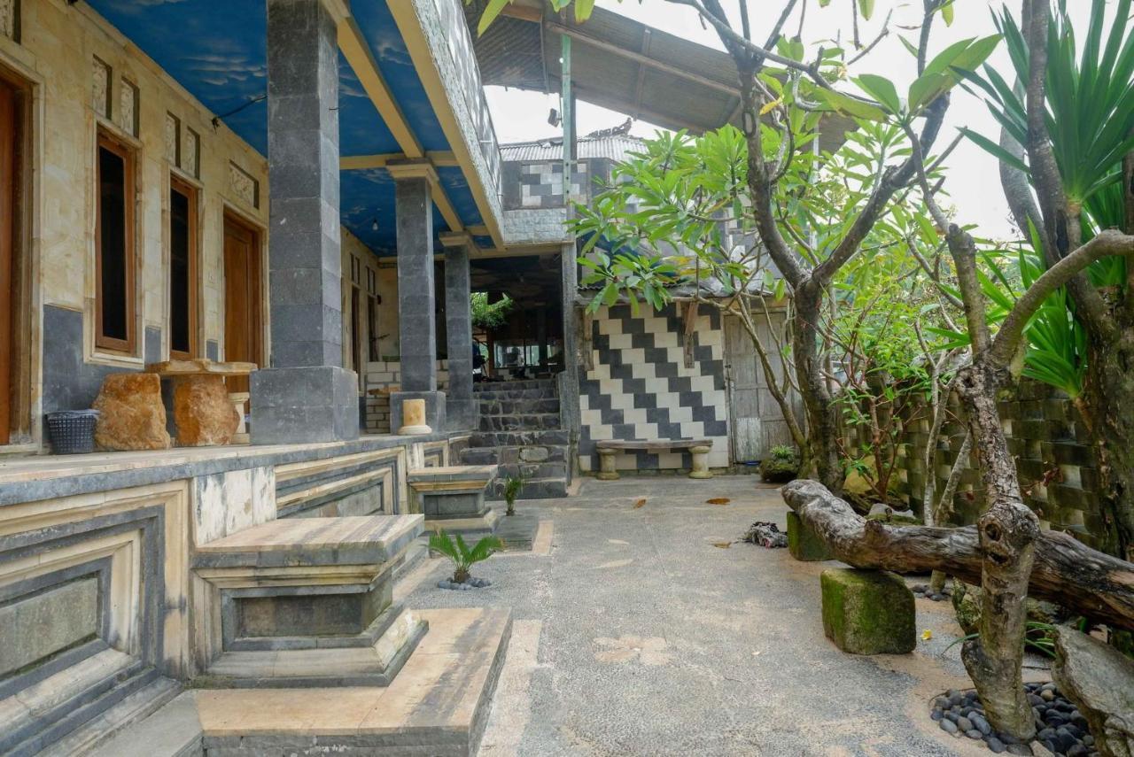 Hotel Kampoeng Drini Redpartner Brono Extérieur photo